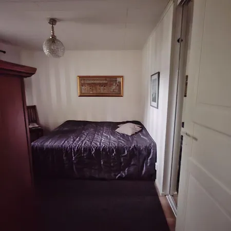 Apartment Viihtyisae Rivitalokolmio Linnunlahdella